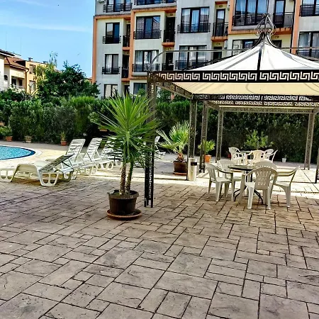 Pool Amadeus Lux Apartamento