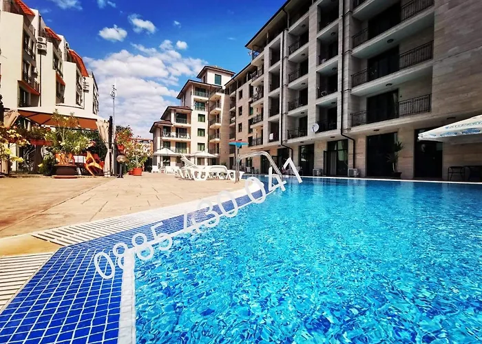 Pool Amadeus Lux Apartamento *