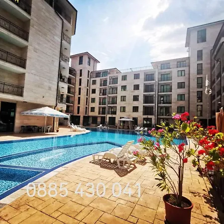 Apartamento Pool Amadeus Lux *